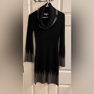 STUDIO ONE~ Black and Gray Ribbed Turtleneck Sweater~M